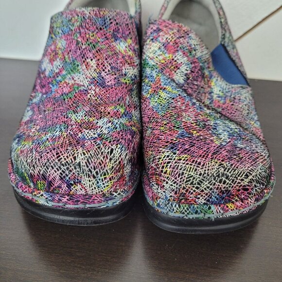 Klogs Womens Slip on Shoes Slip-Resistant Leather Upper Clogs Size 8  JPT - Picture 8 of 11